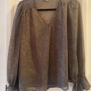 Dress Forum leopard blouse in medium